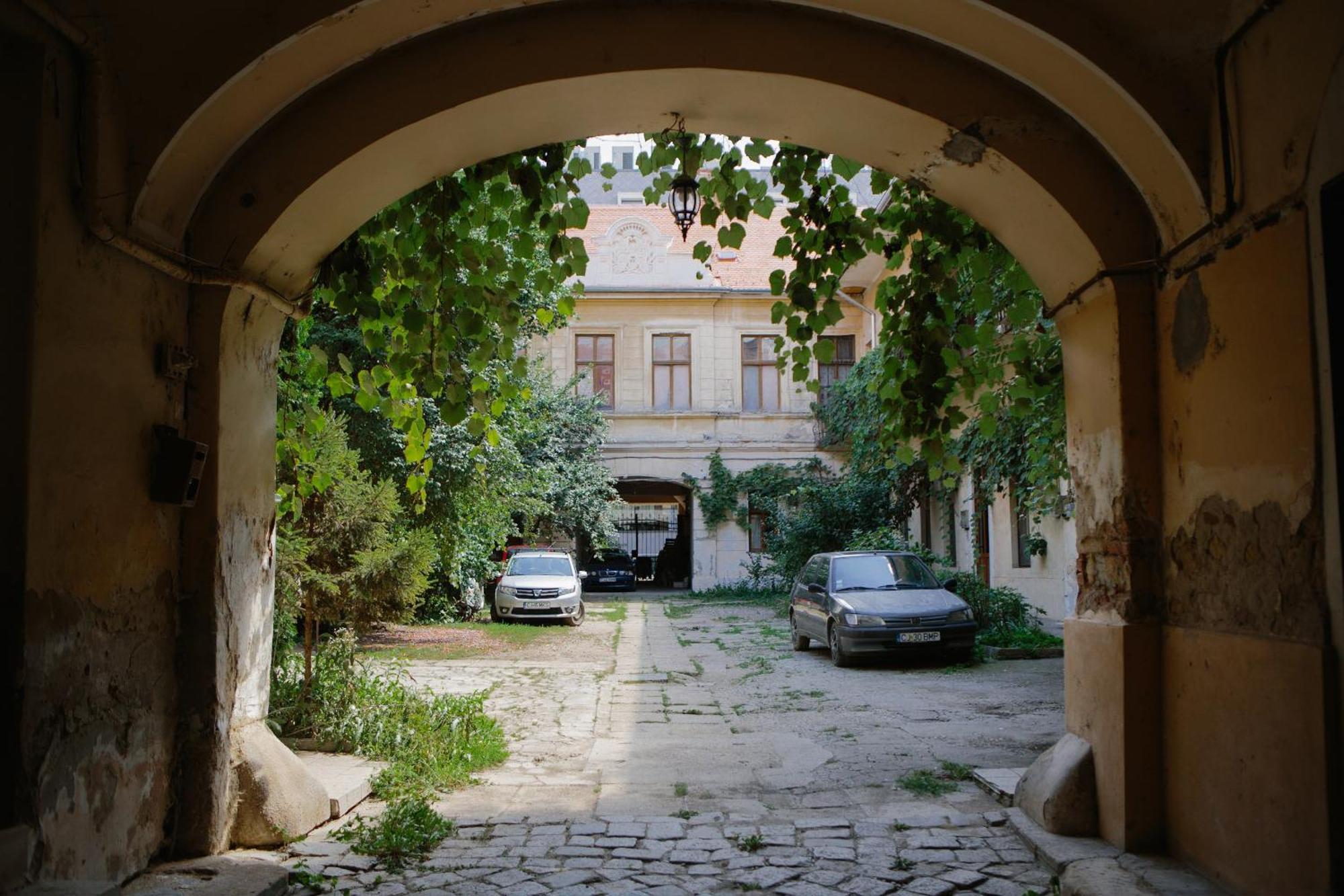 Bethlen Central Studio Cluj Napoca Bagian luar foto